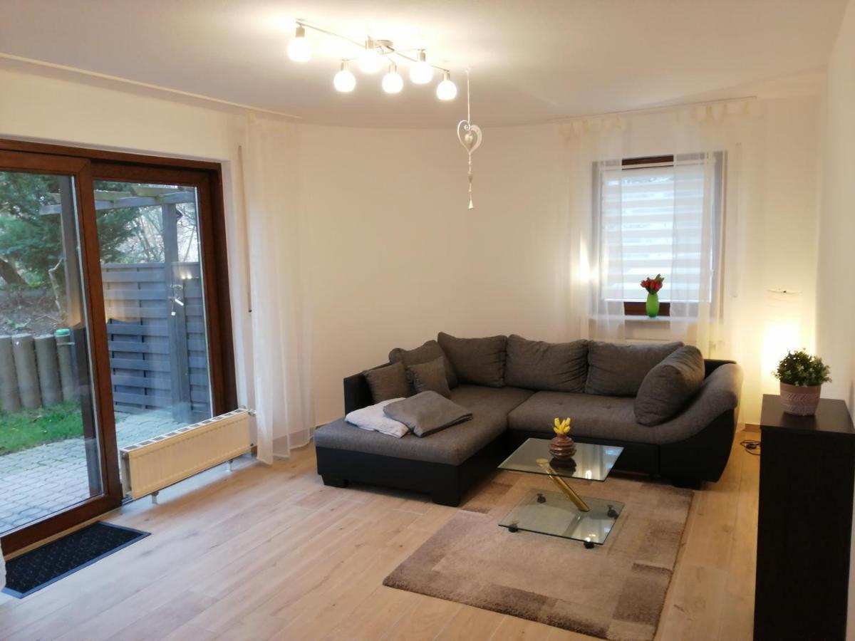 Ebenerdige Ferienwohnung Mit Grosser Terrasse In Der Naehe Des Waldes, Zum Wohlfuehlen Schoneck エクステリア 写真