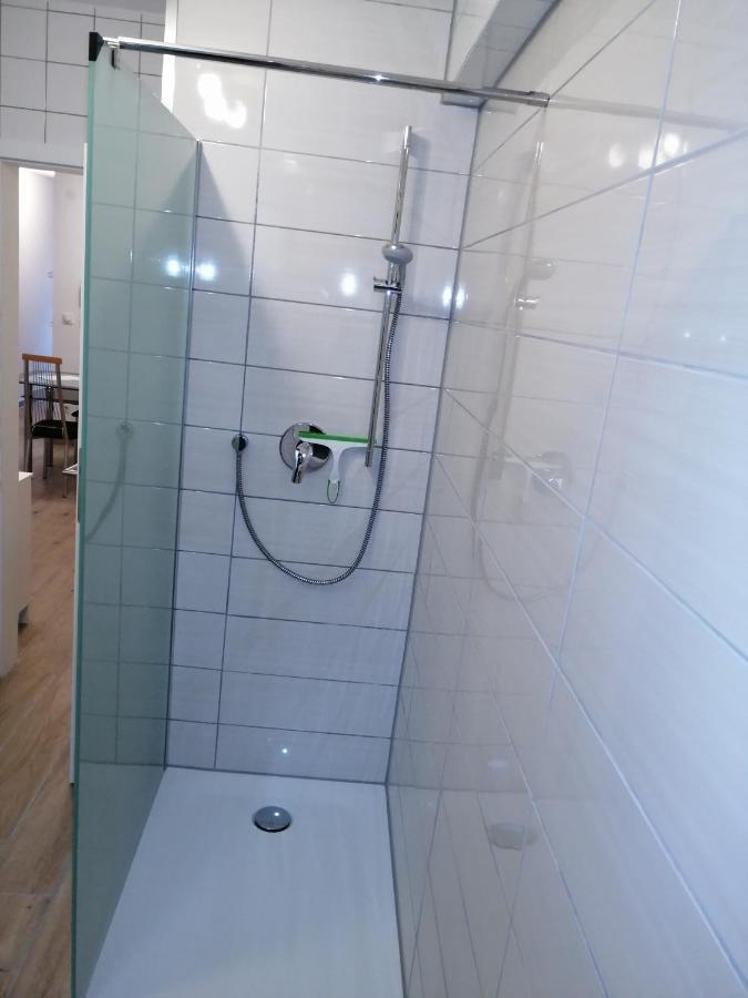 Ebenerdige Ferienwohnung Mit Grosser Terrasse In Der Naehe Des Waldes, Zum Wohlfuehlen Schoneck エクステリア 写真